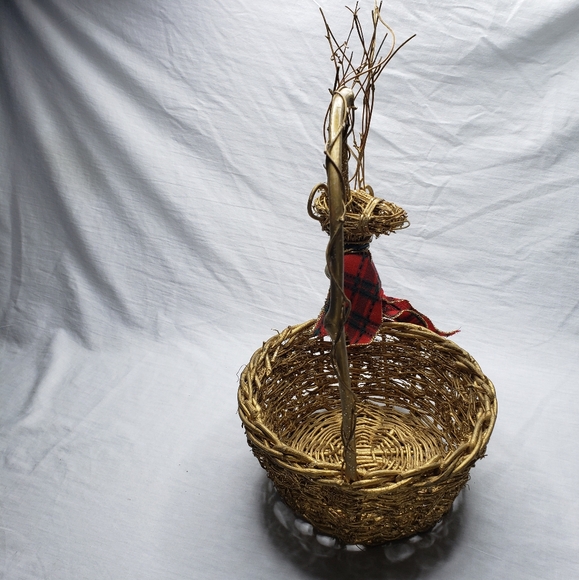 Two Wicker Holiday Christmas Wicker Baskets Letters Noel and Rustic Reindeer - Picture 2 of 14